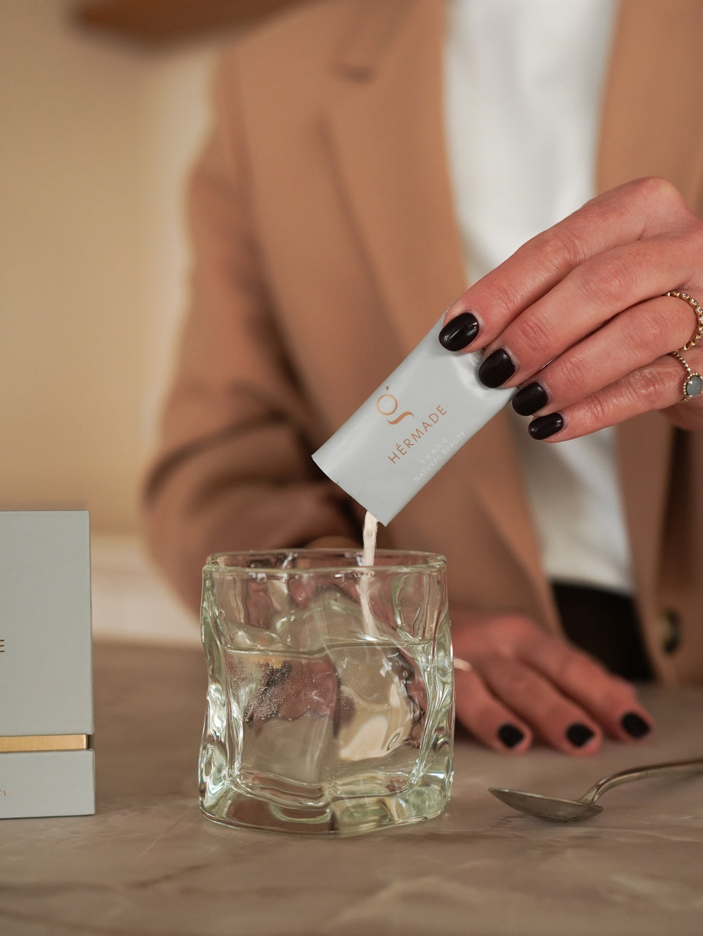 HÉRMADE | 30 dienām